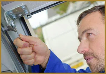 United Garage Door Repair Falls Church, VA 571-353-1015 - serv-ins-gr-47m